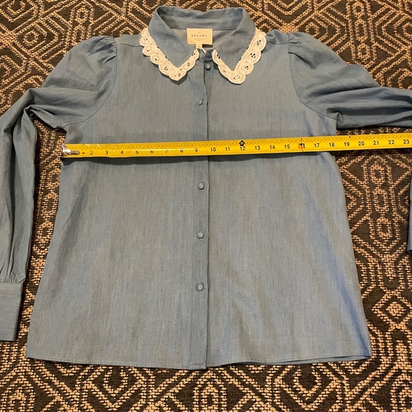 NWT Sezane Helio Shirt 100% Cotton Blouse Chambray- Size 36 or 4 US - Picture 5 of 8
